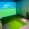 SMART GOLF 赤羽店の店内の様子（SMART GOLF 赤羽店公式サイトより画像引用）