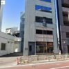 GoogleMapストリートビューでみたLounge Range 代々木が入居しているテナントビル外観